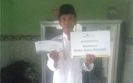 LAZ SIDOGIRI SALURKAN BANTUAN UANG TUNAI UNTUK DUTA GURU MADRASAH DI BANGKALAN
