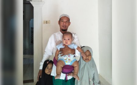 MERAIH PAHALA JARIYAH DENGAN MENJADI ORANG TUA ASUH