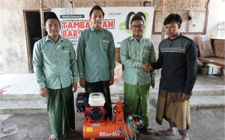 PEDULI TUKANG TAMBAL BAN, LAZ SIDOGIRI BELIKAN MESIN KOMPRESOR