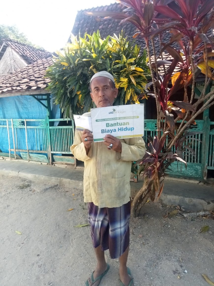LAZ SIDOGIRI BANTU BIAYA HIDUP LANSIA DHUAFA DI BANGKALAN