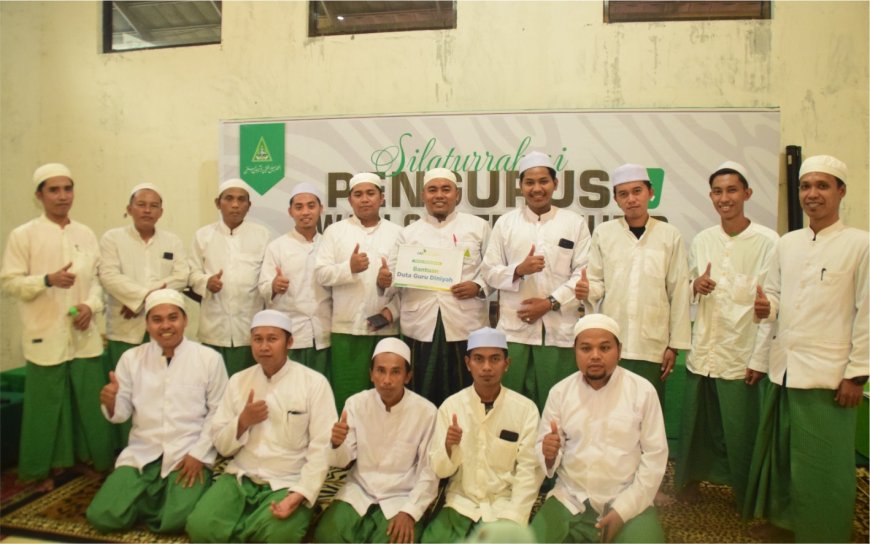 PEDULI GURU MADRASAH, LAZ SIDOGIRI SUPPORT BISYAROH 40 GURU SE-KABUPATEN JEMBER