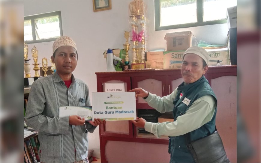LAZ SIDOGIRI SALURKAN ISENTIF KEPADA GURU MADRASAH DI YAYASAN AL-HASANI LERPAK, GEGER, BANGKALAN
