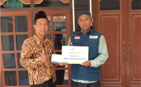 SEJAHTERAKAN GURU MADRASAH, LAZ SIDOGIRI SUPPORT BISYAROH GURU DI KLAMPIS, BANGKALAN