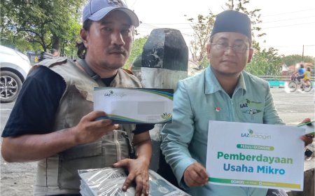 LAZ SIDOGIRI BERIKAN BANTUAN DANA MODAL USAHA MIKRO DI SURABAYA