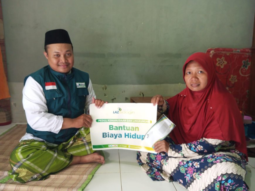 KEPALA LAZ SIDOGIRI WILAYAH KEPULAUAN RIAU SAMBANGI DHUAFA DAN BERIKAN BANTUAN SOSIAL