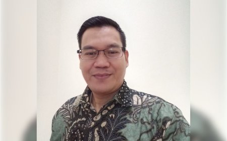 BANGUN KESADARAN BERZAKAT  DENGAN MEMBENTUK LEMBAGA AMIL ZAKAT YANG KREDIBEL