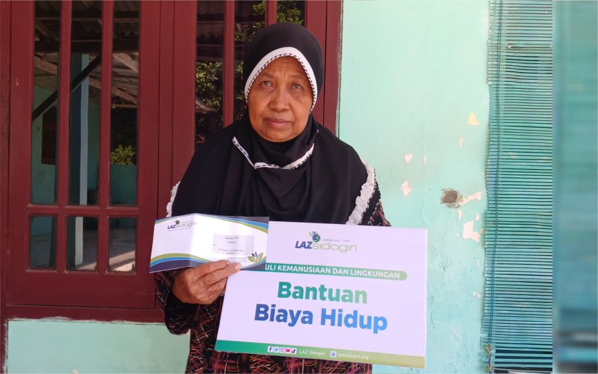 LAZ SIDOGIRI BERDAYAKAN LANSIA DHUAFA YANG HIDUP DENGAN SANG ANAK YANG TIDAK MEMPUNYAI PENGHASILAN