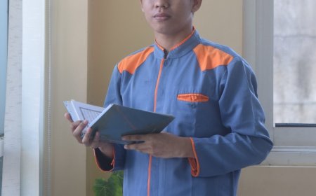 ANAK SEORANG PETANI YANG MENDAPAT PENGHARGAAN HADITS