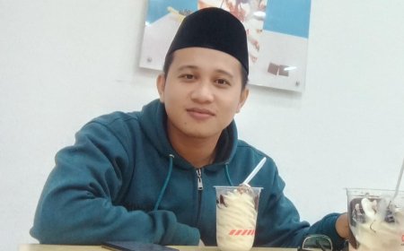 BERKHIDMAH SEMBARI BELAJAR JURNALISTIK DI LAZ SIDOGIRI