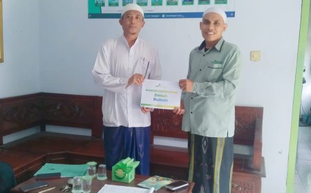 LAZ SIDOGIRI REALISASI BENAH RUMAH WARGA  DHUAFA DI PASURUAN