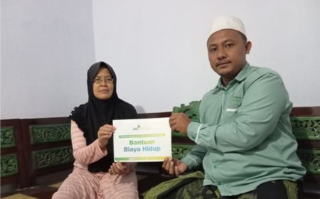 BERDAYAKAN DHUAFA DI KABUPATEN PASURUAN, LAZ SIDOGIRI BERI BANTUAN BUIAYA HIDUP