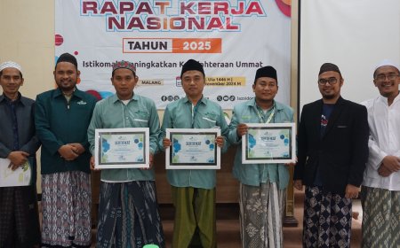 LAZ SIDOGIRI BERIKAN PENGHARGAAN AMIL DAN KANTOR CABANG TERBAIK DALAM RAKERNAS 2025