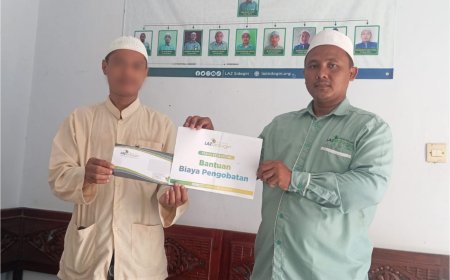 LAZ SIDOGIRI BERI BANTUAN DANA BIAYA PENGOBATAN ANAK PENYANDANG PENYAKIT LEUKEMIA DI PASURUAN