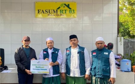 BANTU PENGADAAN FASILITAS UMUM GUNA MEMPERKENALKAN LAZ SIDOGIRI KEPADA MASYARAKAT LUAS