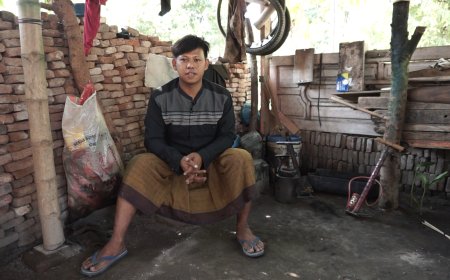 BERDAYAKAN TUKANG TAMBAL BAN BAROKAH DENGAN PEMBERIAN MESIN KOMPRESOR