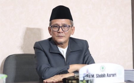 BERBAGI UNTUK PENDIDIKAN ITU KEBAHAGIAAN