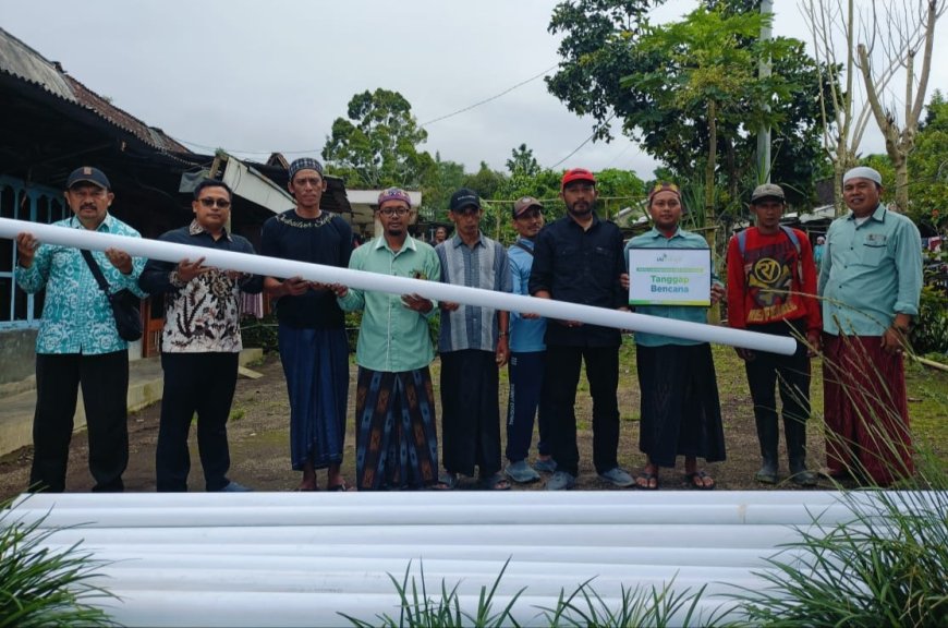 Bantuan LAZ Sidogiri Pulihkan Air Bersih untuk 9 Dusun Terdampak Banjir di Bondowoso