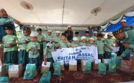 LAZ SIDOGIRI GELAR KHITAN MASSAL DALAM ACARA HAUL MASYAYIKH SIDOGIRI DI BANYUWANGI