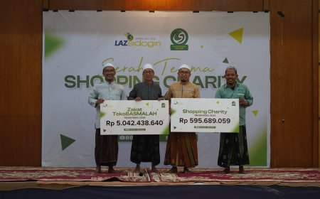 TOKOBASMALAH SERAHKAN ZAKAT NIAGA TAHUN BUKU 2024 KEPADA LAZ SIDOGIRI