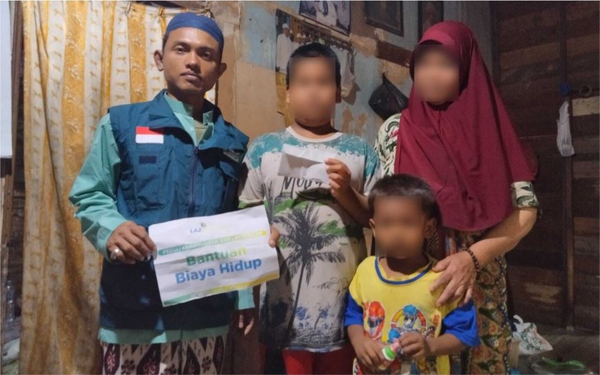 LAZ SIDOGIRI SALURKAN BANTUAN BIAYA HIDUP KEPADA WARGA DHUAFA DI BANJARMASIN