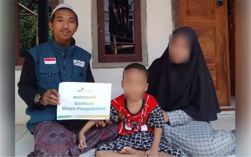 SETETES KASIH UNTUK HAIDAR, LAZ SIDOGIRI HADIRKAN BANTUAN BIAYA PENGOBATAN