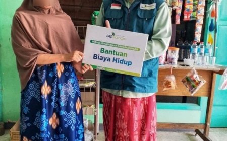 MERINGANKAN BEBAN MASYARAKAT, LAZ SIDOGIRI SALURKAN DONASI UNTUK DHUAFA DI BANGKALAN