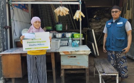 LAZ SIDOGIRI BERIKAN BANTUAN USAHA BAGI PELAKU USAHA MIKRO DI SURABAYA
