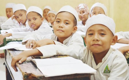 PENERIMAAN SANTRI ANAK ASUH LAZ SIDOGIRI TAHUN AJARAN 1445-1446 H