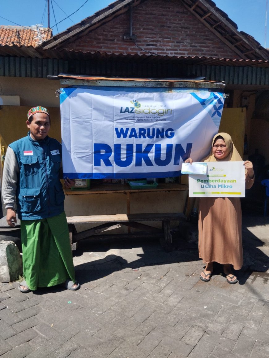 DUKUNG UMKM, LAZ SIDOGIRI BERI BANTUAN PELAKU USAHA MIKRO DI SURABAYA