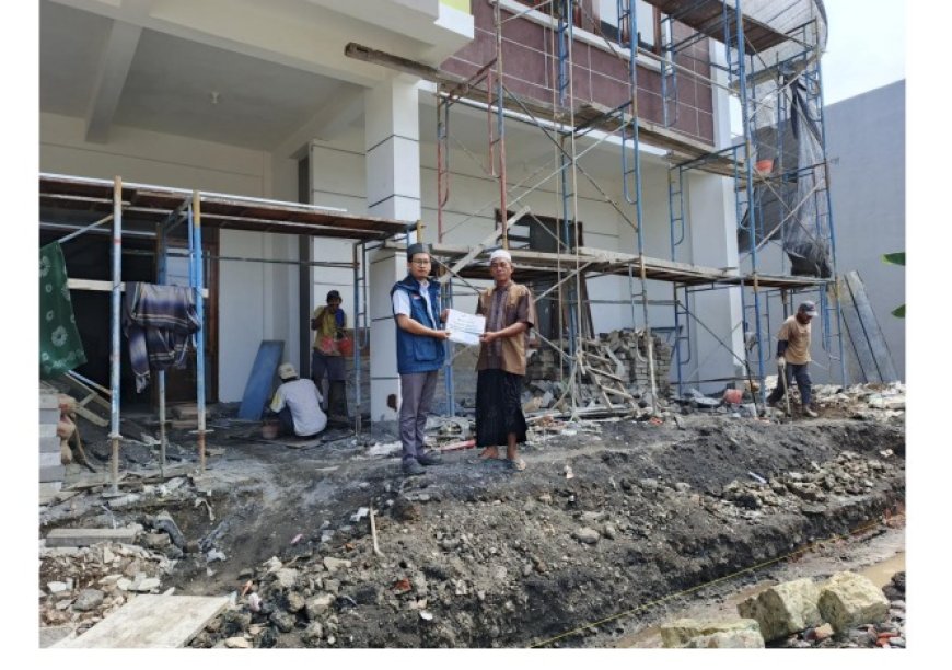 LAZ SIDOGIRI SUPPORT PEMBANGUNAN SARANA PENDIDIKAN DI PERUM SEDATI SIDOARJO