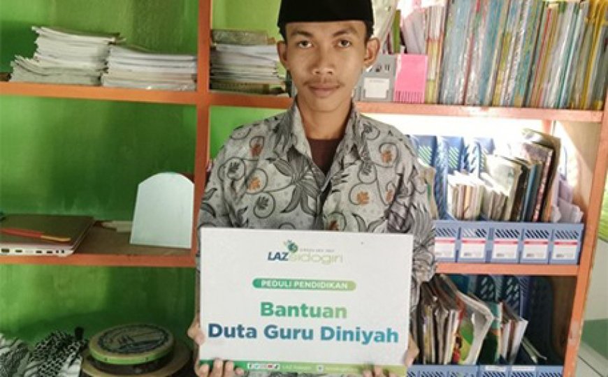 LAZ SIDOGIRI PEDULI NASIB GURU DINIYAH YANG RELA MENGABDI TANPA BISYARAH