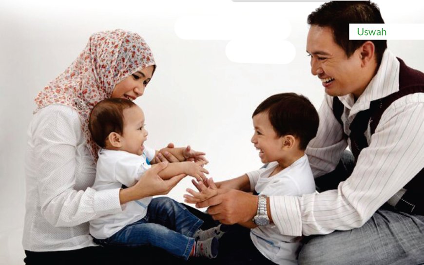 ADAB ORANG TUA TERHADAP ANAK-ANAKNYA