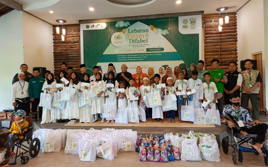 GANDENG KEMENAG WILAYAH KALBAR, LAZ SIDOGIRI GELAR SEMARAK BAHAGIA MUHARAM DI KUBURAYA