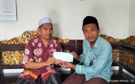 LAZ SIDOGIRI PEDULI GURU NGAJI TUNA NETRA YANG TETAP MENGAJAR WALAU HIDUP KEKURANGAN