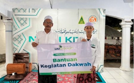 PEDULI GURU AGAMA, LAZ SIDOGIRI SALURKAN BISYARAH GURU PADA MOMEN NGAJI KITAB SIDOGIRI