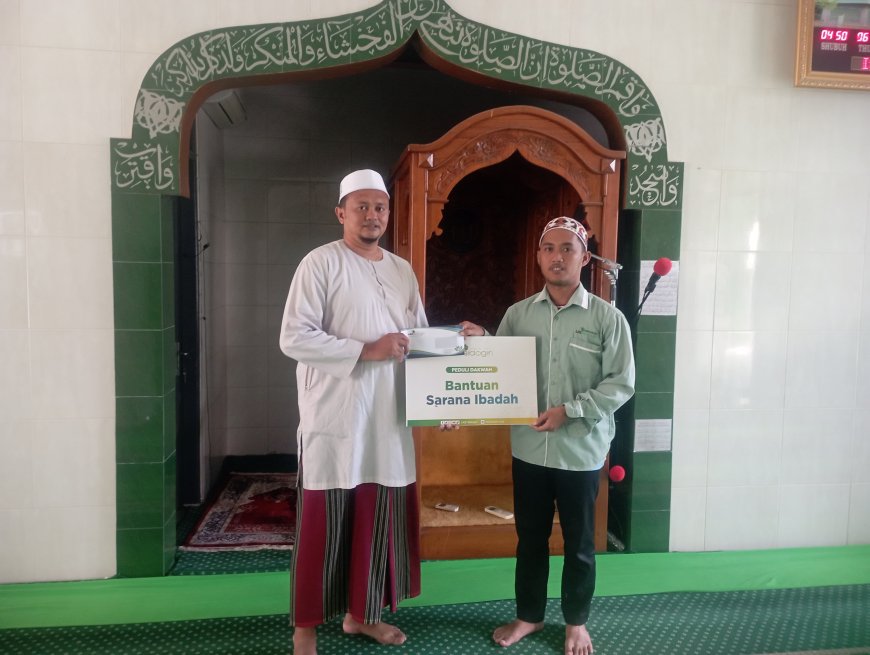 SINERGI IBADAH DAN PENDIDIKAN, LAZ SIDOGIRI TOPANG RENOVASI MASJID ALHASAN