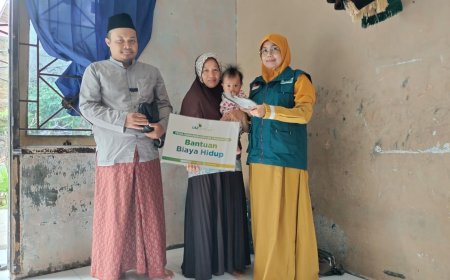 PEDULI SESAMA, LAZ SIDOGIRI HADIR BAWA HARAPAN KEPADA DHUAFA DI BATAM