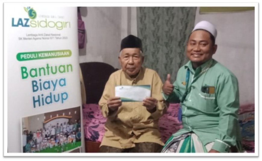LAZ SIDOGIRI SALURKAN BANTUAN BIAYA HIDUP KEPADA IBU MASITO DI SIDODADI
