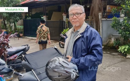 MENGAIS REZEKI DARI ROTI, PERJUANGAN TANPA LELAH DI USIA SENJA