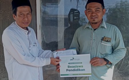 LAZ SIDOGIRI BANTU BIAYA PENDIDIKAN SANTRI PPS BANAT 2 ASAL SITUBONDO