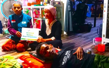 LAZ SIDOGIRI SALURKAN BANTUAN BIAYA PENGOBATAN DI MEMPAWAH, KALIMANTAN BARAT