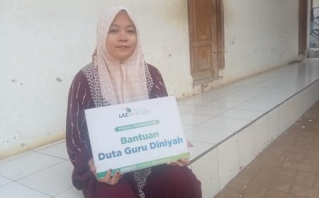 LAZ SIDOGIRI SALURKAN BANTUAN INSENTIF GURU LEMBAGA PENDIDIKAN DI BANGKALAN