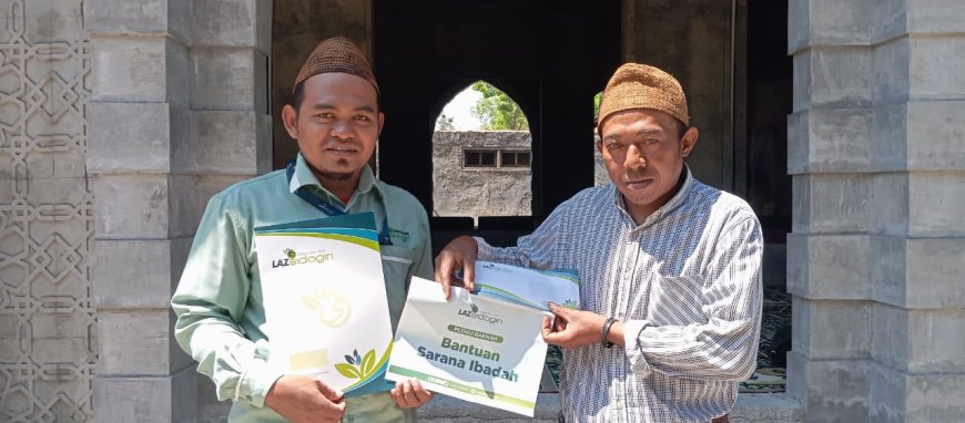LAZ SIDOGIRI SALURKAN BANTUAN DANA UNTUK MASJID NURUS SHOLEH DI MANGARAN, DUKUNG PERCEPATAN PEMBANGUNAN YANG TERTUNDA