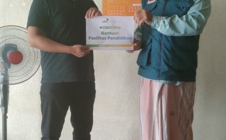 LAZ SIDOGIRI SALURKAN BANTUAN PROGRAM DAKWAH UNTUK SEMINAR ASWAJA HMASS DI BANYUWANGI