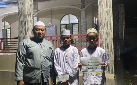 PEDULI PENDIDIKAN DAERAH MINORITAS, LAZ SIDOGIRI SUPPORT BIAYA HIDUP SANTRI BEBERAPA PESANTREN DI SULSEL