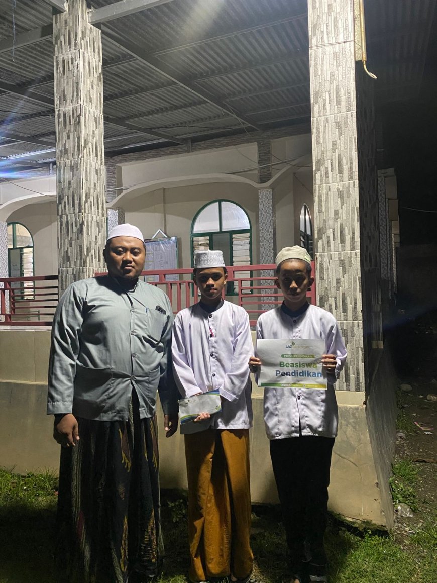 PEDULI PENDIDIKAN DAERAH MINORITAS, LAZ SIDOGIRI SUPPORT BIAYA HIDUP SANTRI BEBERAPA PESANTREN DI SULSEL