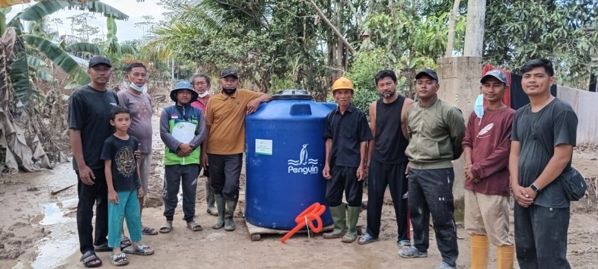 LAZ SIDOGIRI SALURKAN 16 TANDON AIR DAN BANTUAN AIR BERSIH KE DESA-DESA DI KABUPATEN ACEH TAMIANG