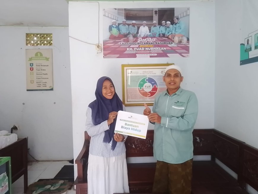 LAZ SIDOGIRI SALURKAN BANTUAN BIAYA HIDUP DI PASURUAN