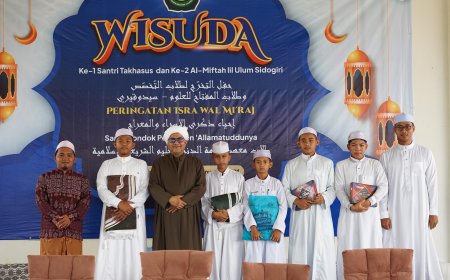 DUKUNG WISUDA AL-MIFTAH, LAZ SIDOGIRI SUPPORT SANTRI BERPRESTASI DI BABEL