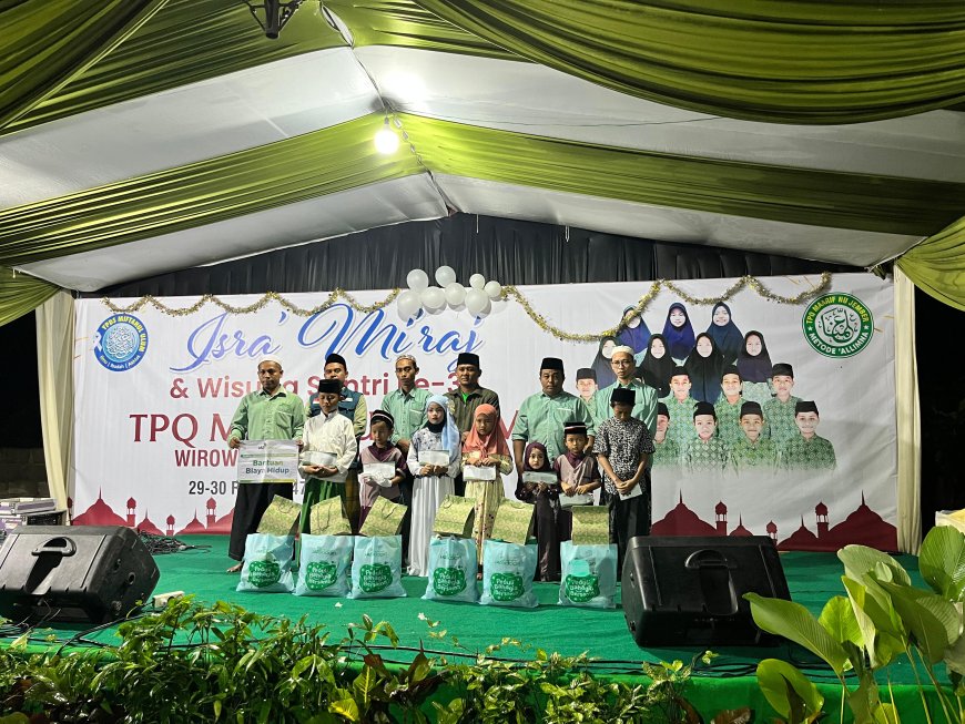 LAZ SIDOGIRI GELAR SANTUNAN YATAMA DALAM RANGKA ISRA MIKRAJ DAN WISUDA SANTRI DI JEMBER